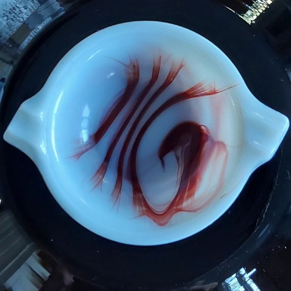 VINTAGE AKRO AGATE ELLIPSOID ASHTRAY